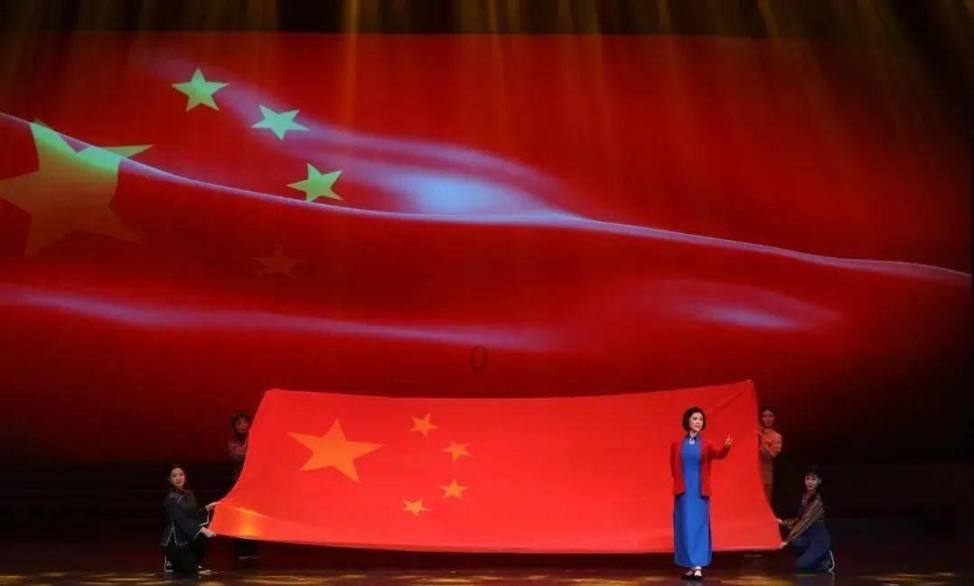 逃出安逸小乡村